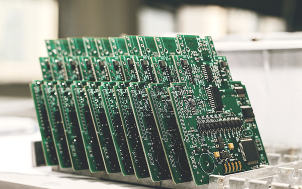 PCB (Printed Circuit Board)